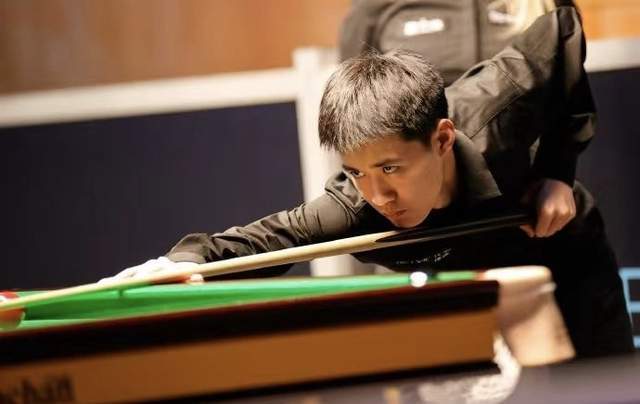 及其背后的 及其背后的